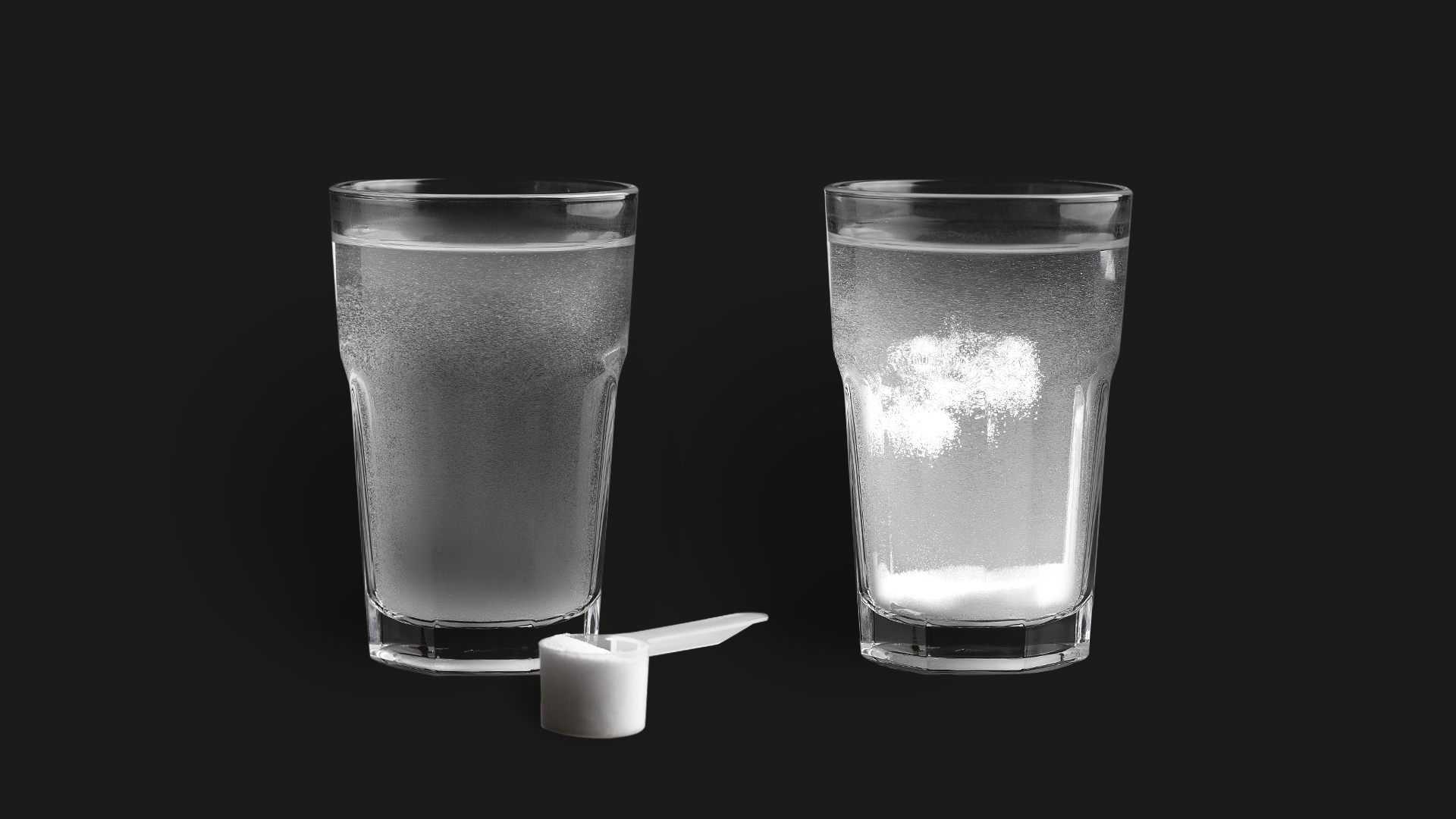 Image sowing two glasses, one with an even mixture, and the other one supersaturated with sugar